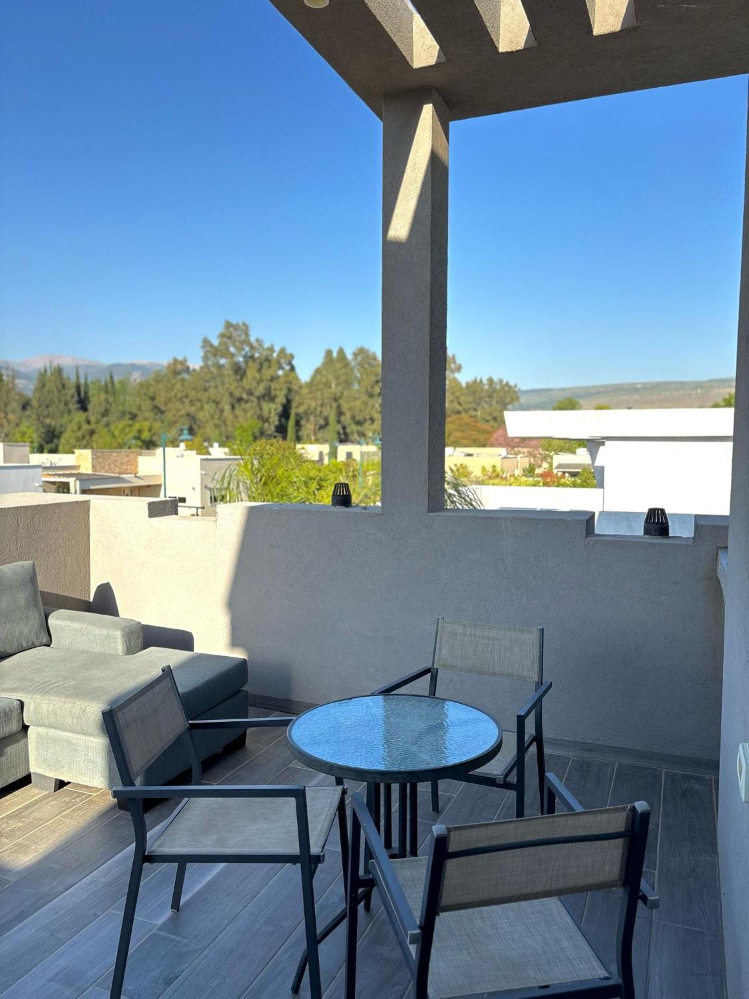 אירוח אריאל Appartement Hagoshrim Buitenkant foto