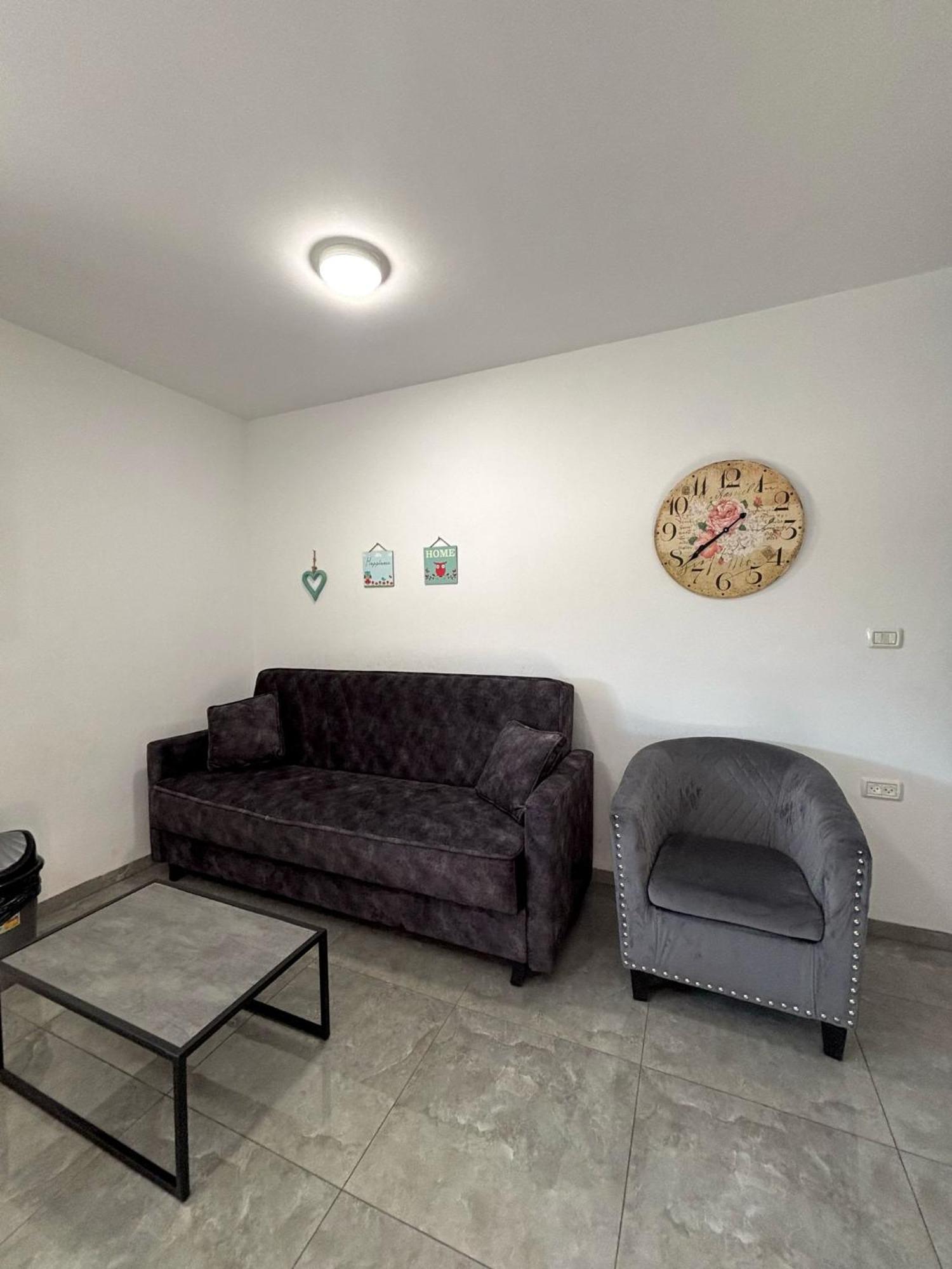 אירוח אריאל Appartement Hagoshrim Buitenkant foto